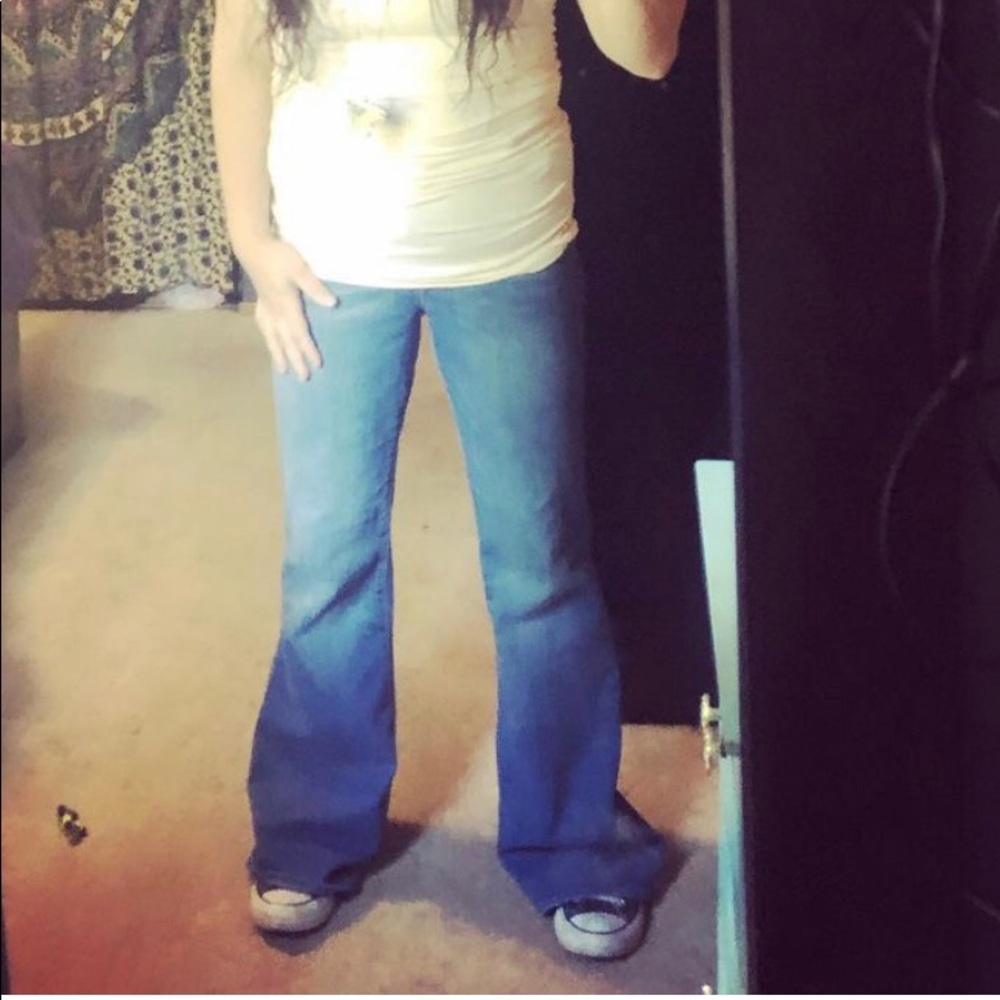 🌙2/$60🌙 Vintage washhigh waste flare jeans